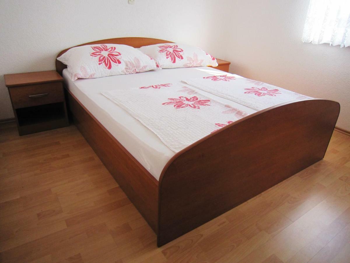Apartments Milic Vodice Eksteriør billede