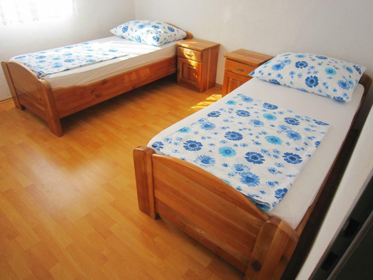 Apartments Milic Vodice Eksteriør billede