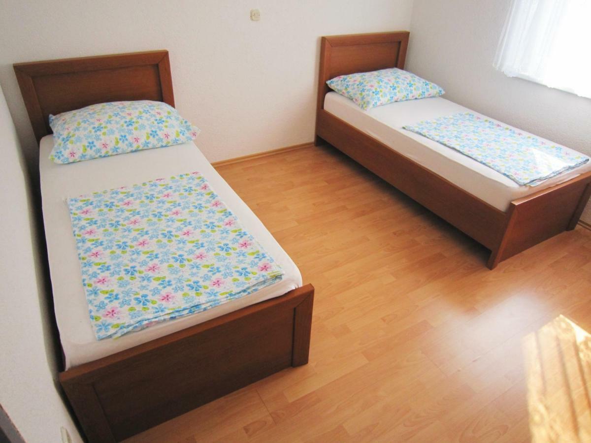 Apartments Milic Vodice Eksteriør billede