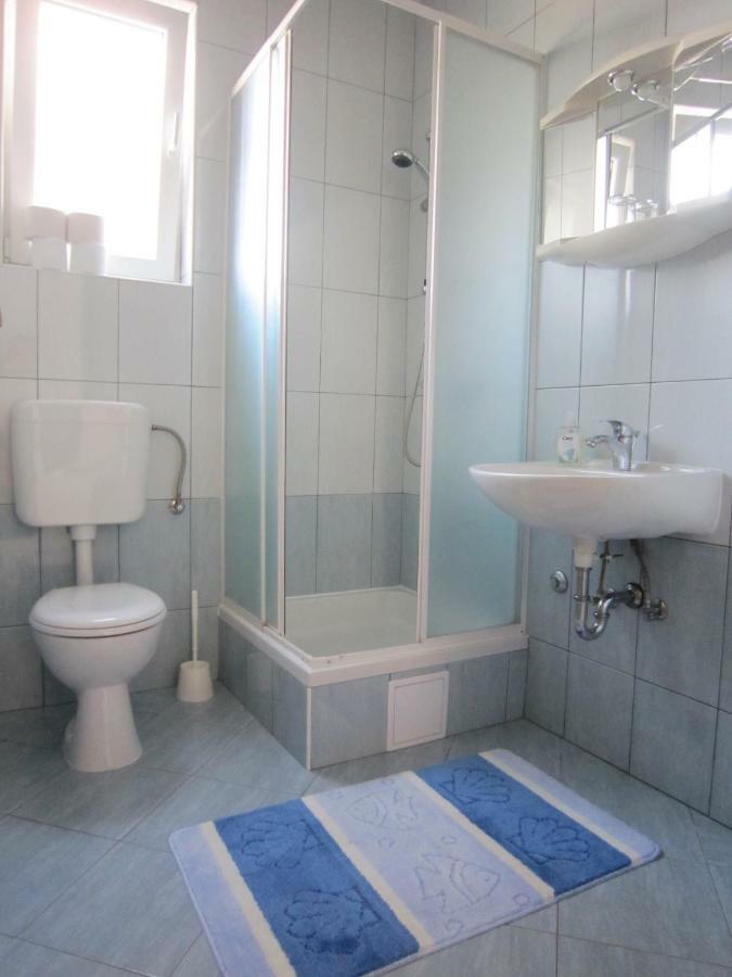 Apartments Milic Vodice Eksteriør billede