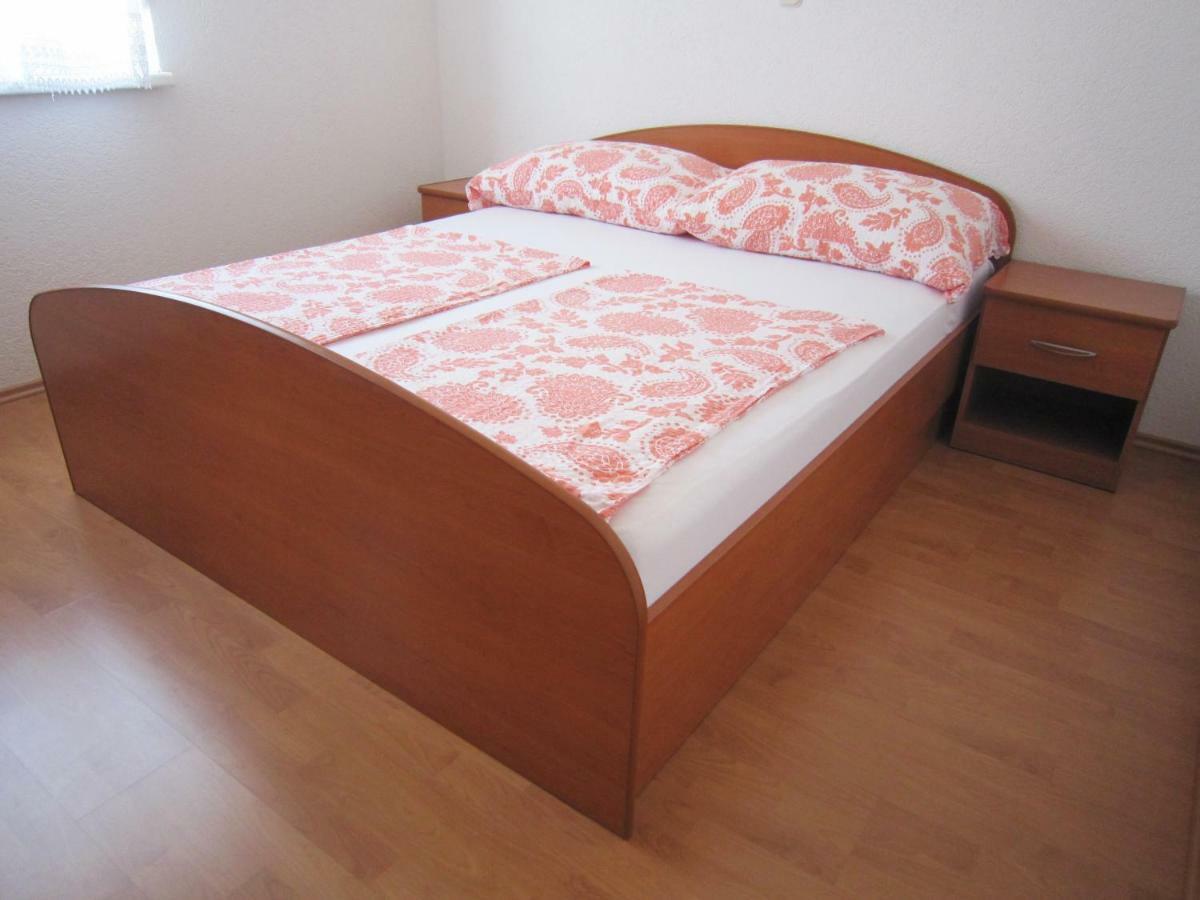 Apartments Milic Vodice Eksteriør billede